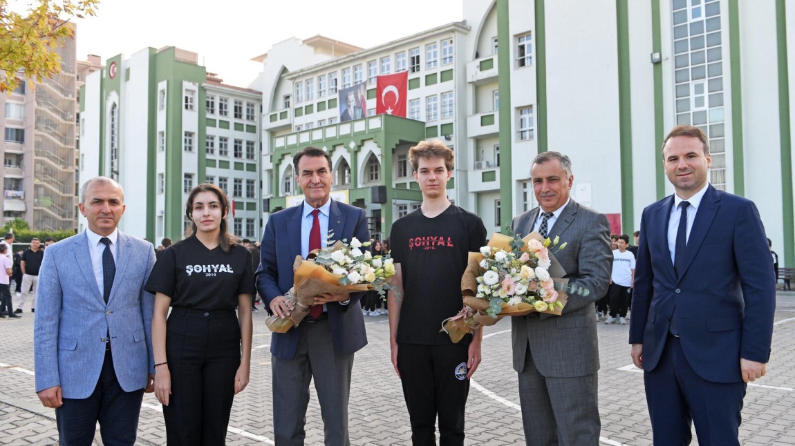 Osmangazi Belediye Başkanımız ve İlçe Milli Eğitim Müdürümüzden Okulumuza Ziyaret